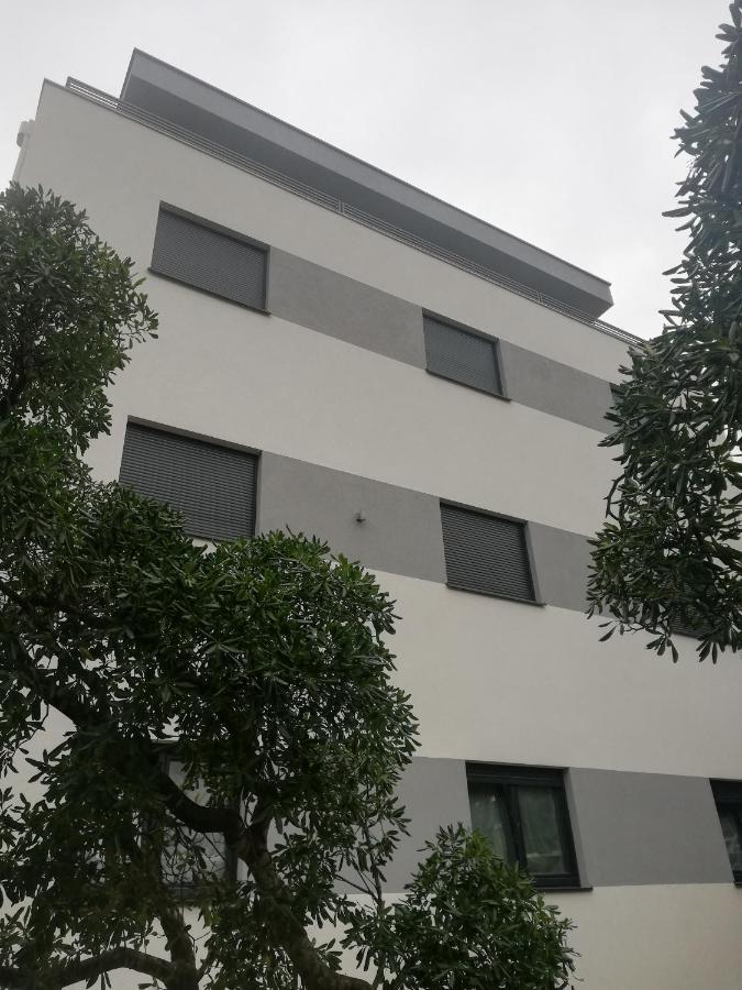 Laurus Makarska Accommodation Exteriör bild
